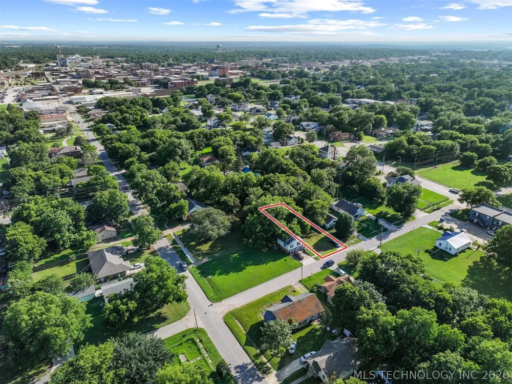 18 8th Avenue NE Ardmore, OK 73401