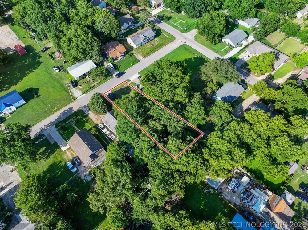 18 8th Avenue NE Ardmore, OK 73401