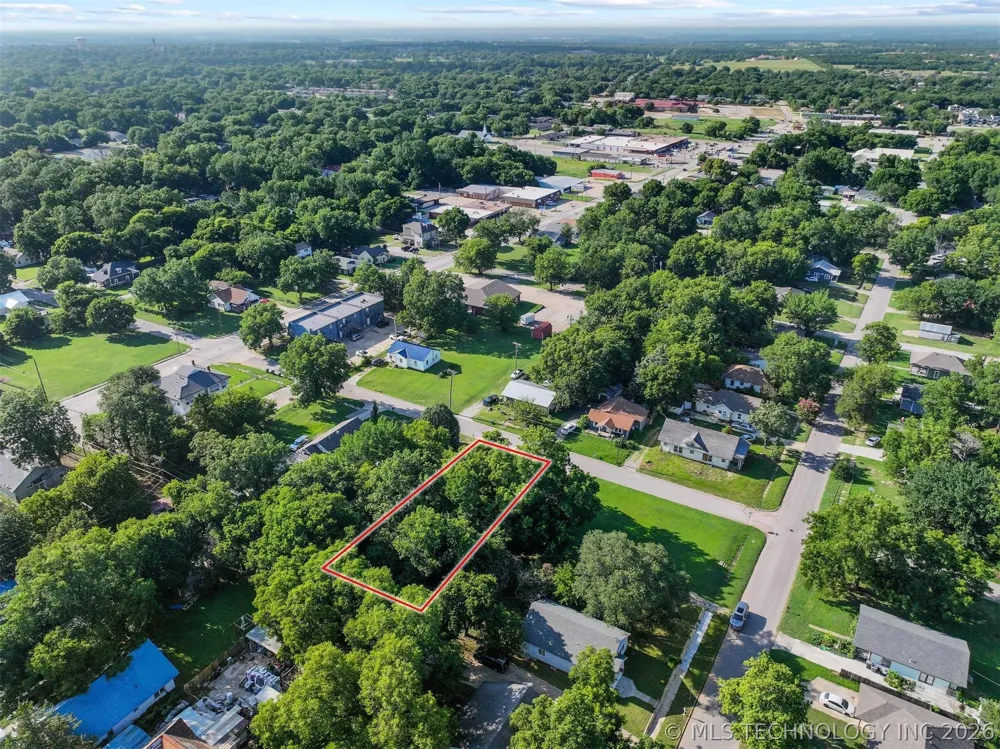 18 8th Avenue NE Ardmore, OK 73401