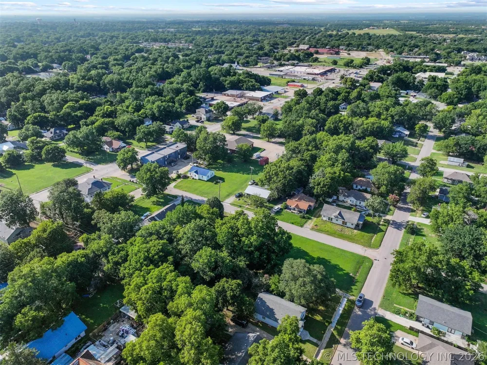 18 8th Avenue NE Ardmore, OK 73401