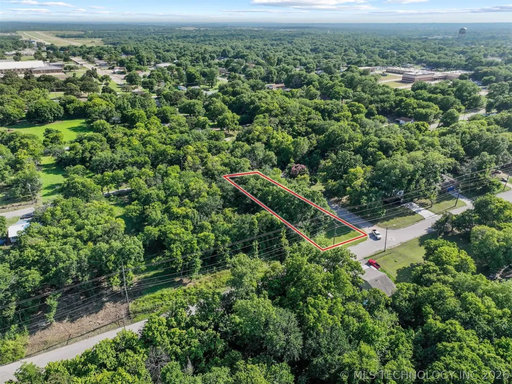 12 G STREET SE Ardmore, OK 73401