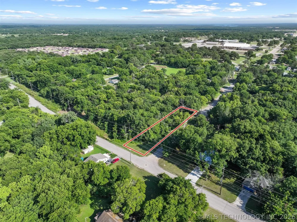 12 G STREET SE Ardmore, OK 73401