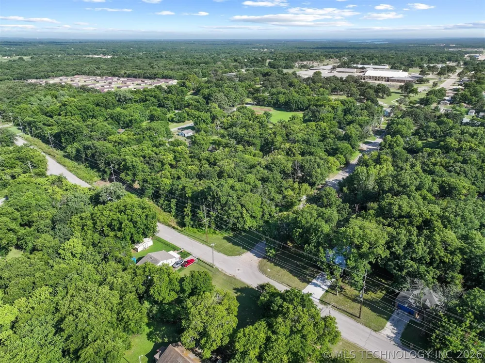12 G STREET SE Ardmore, OK 73401
