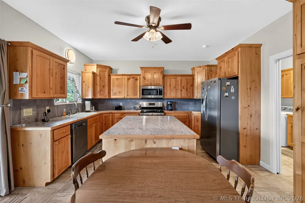 42313 County Road 510 Eucha, OK 74342