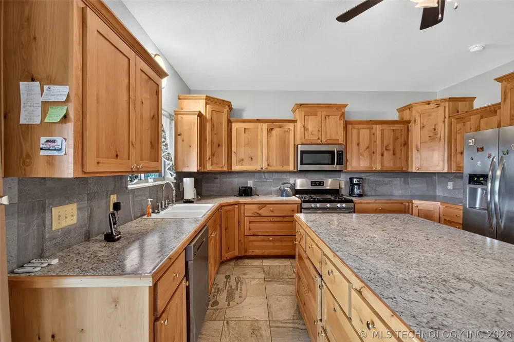 42313 County Road 510 Eucha, OK 74342
