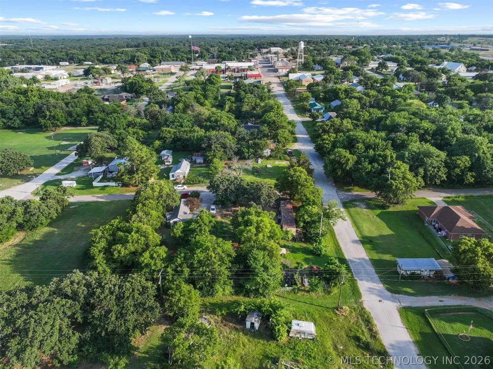 317 McGraw Street Healdton, OK 73438