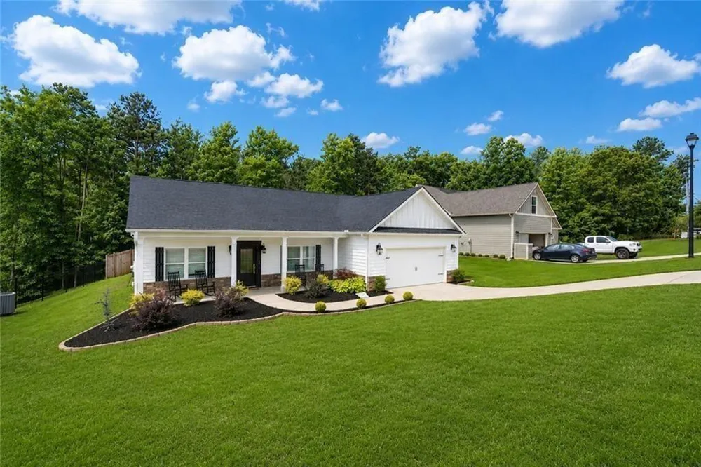 8851 St Andrews Parkway Winston, GA 30187