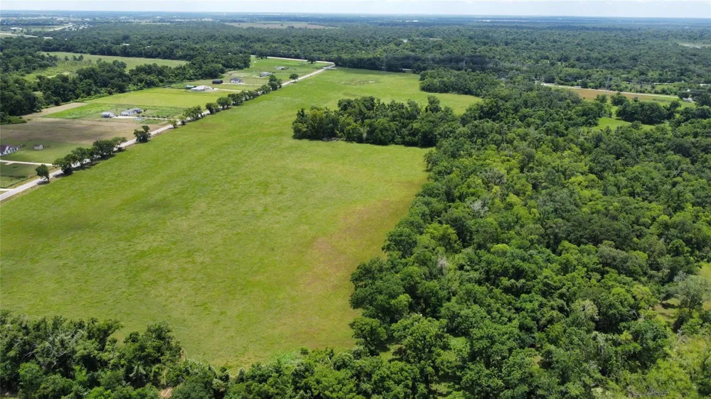 County Road 30s Angleton, TX 77515
