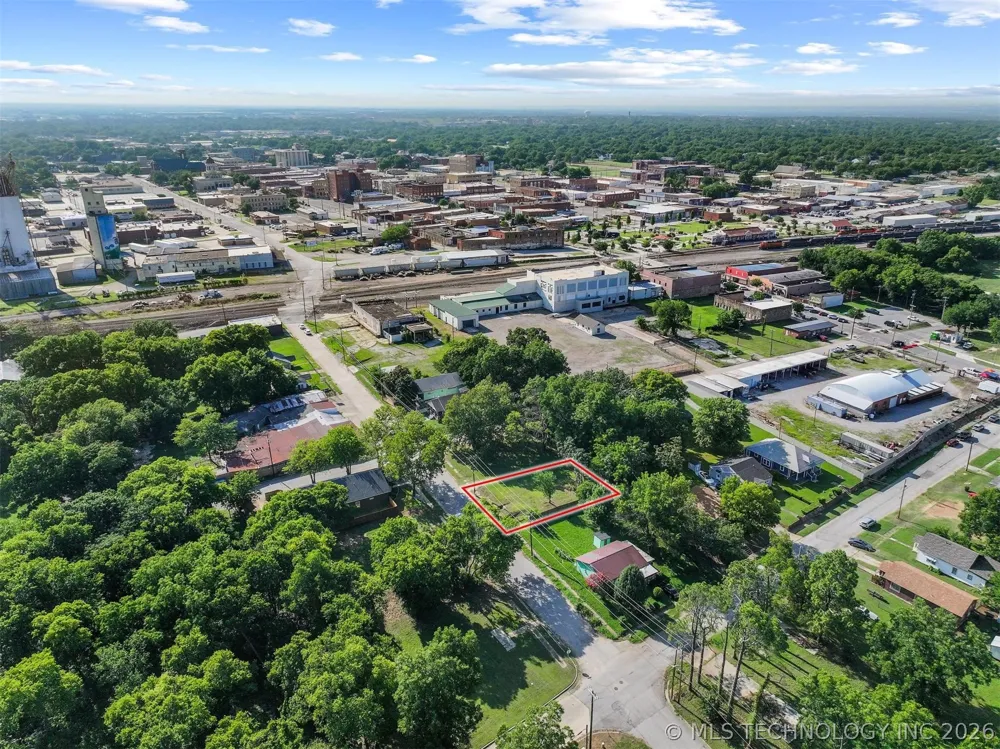 407 1st Avenue SE Ardmore, OK 73401