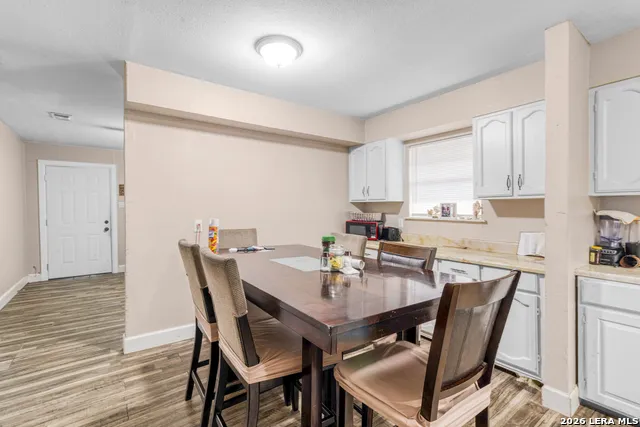 210 TEDDER ST San Antonio, TX 78211