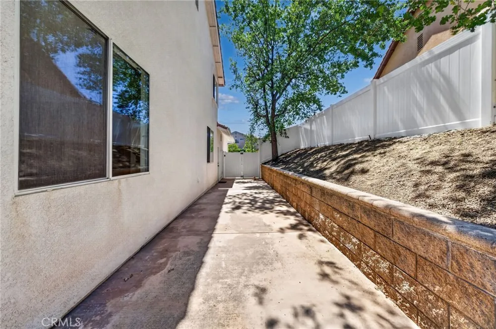 39977 Chalon Court Temecula, CA 92591