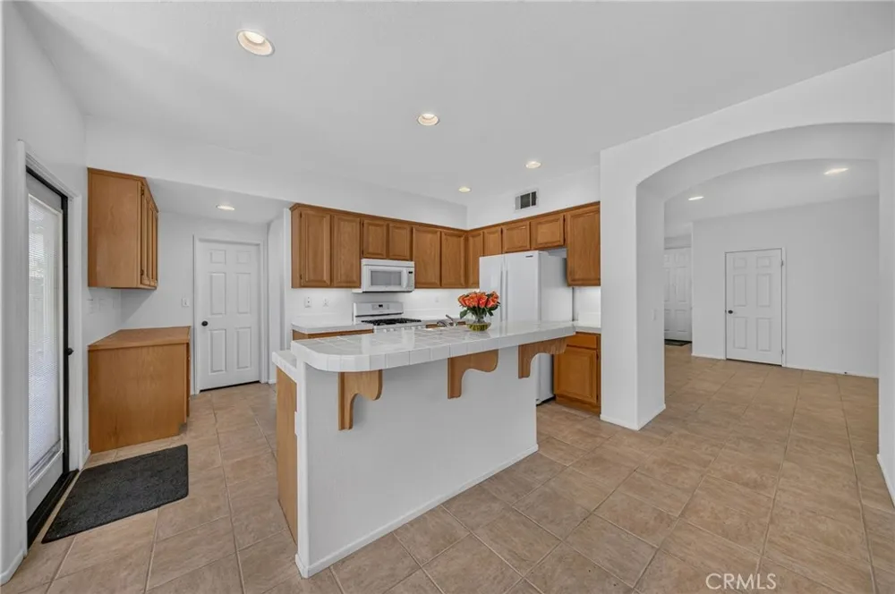 39977 Chalon Court Temecula, CA 92591