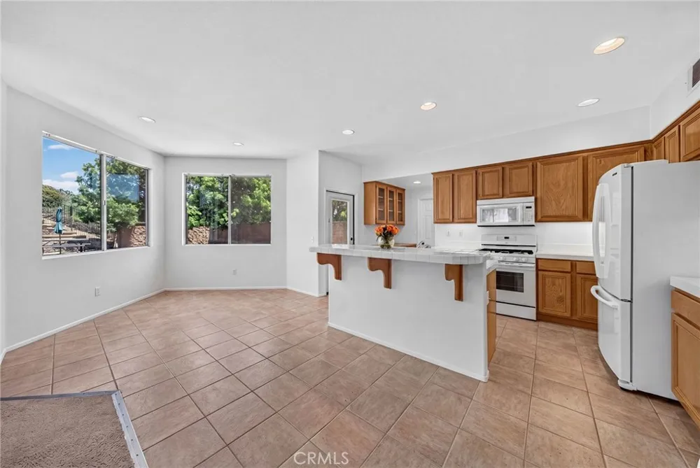 39977 Chalon Court Temecula, CA 92591