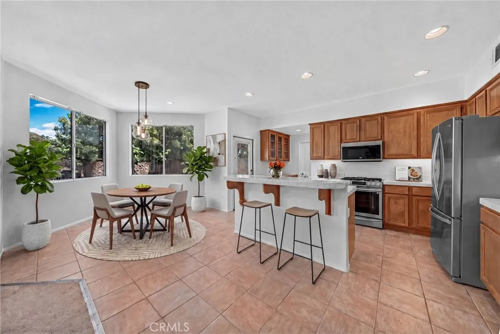 39977 Chalon Court Temecula, CA 92591