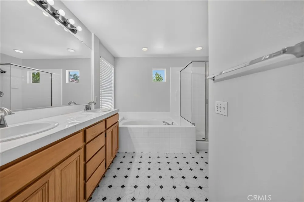 39977 Chalon Court Temecula, CA 92591