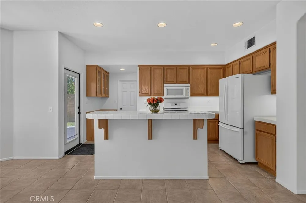 39977 Chalon Court Temecula, CA 92591