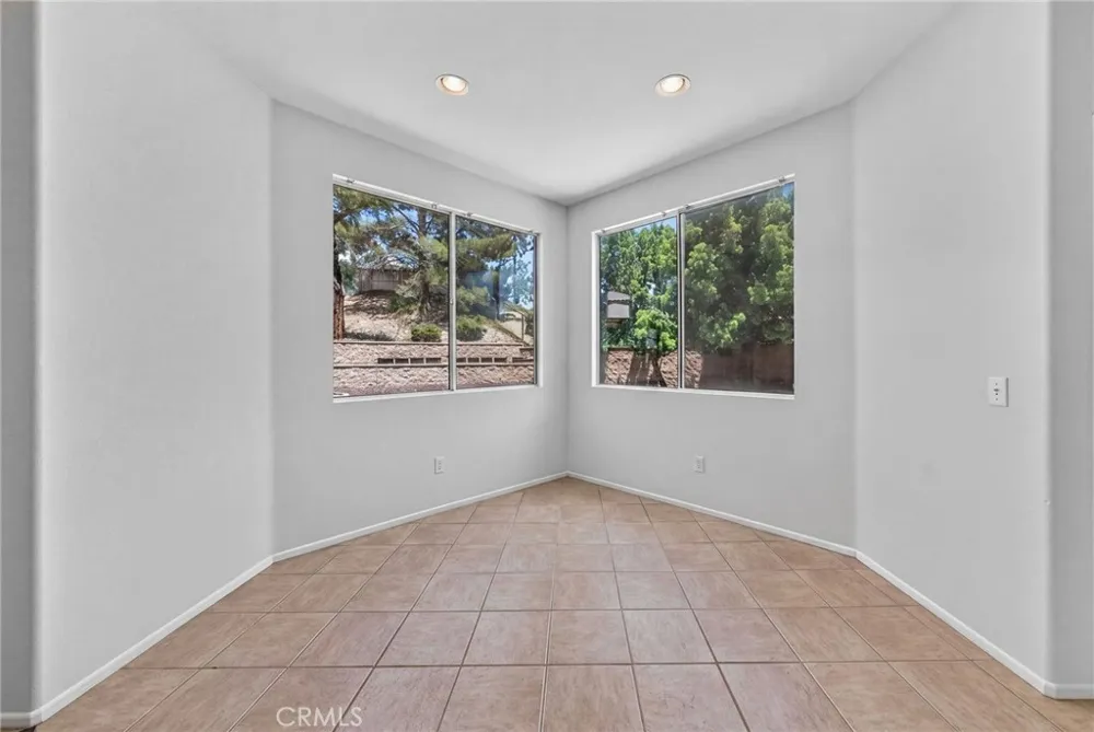 39977 Chalon Court Temecula, CA 92591