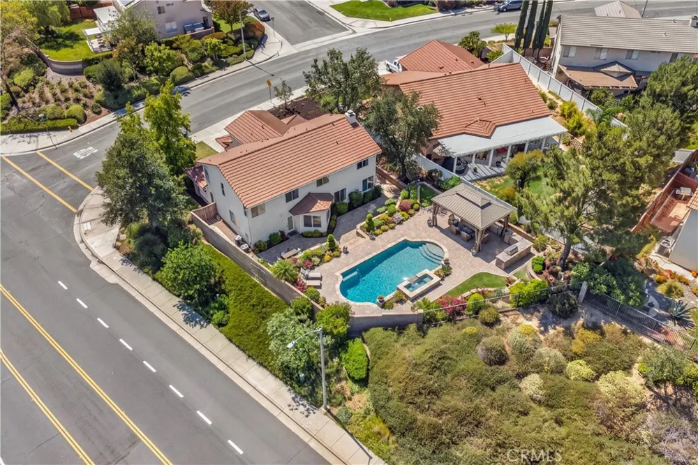 39977 Chalon Court Temecula, CA 92591
