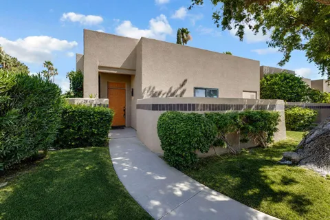 28631 E Portales Drive