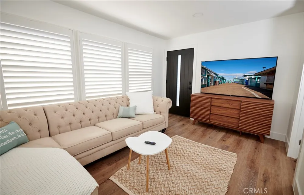 728 Euclid #D Santa Monica, CA 90402