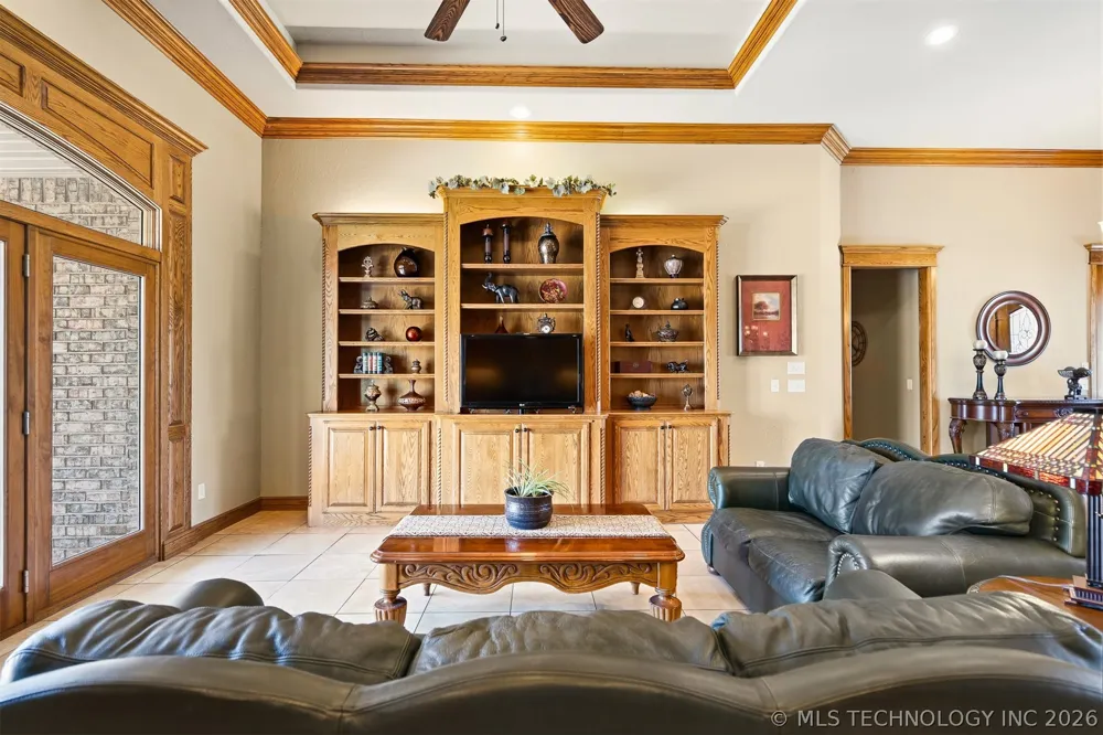 288 Sonora Lone Grove, OK 73401