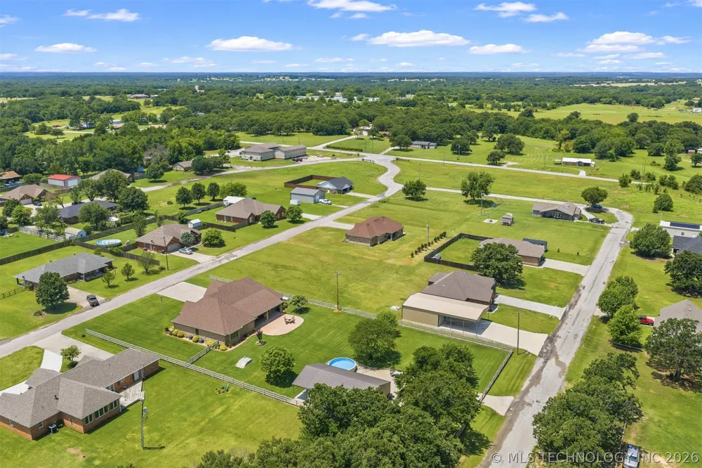 288 Sonora Lone Grove, OK 73401