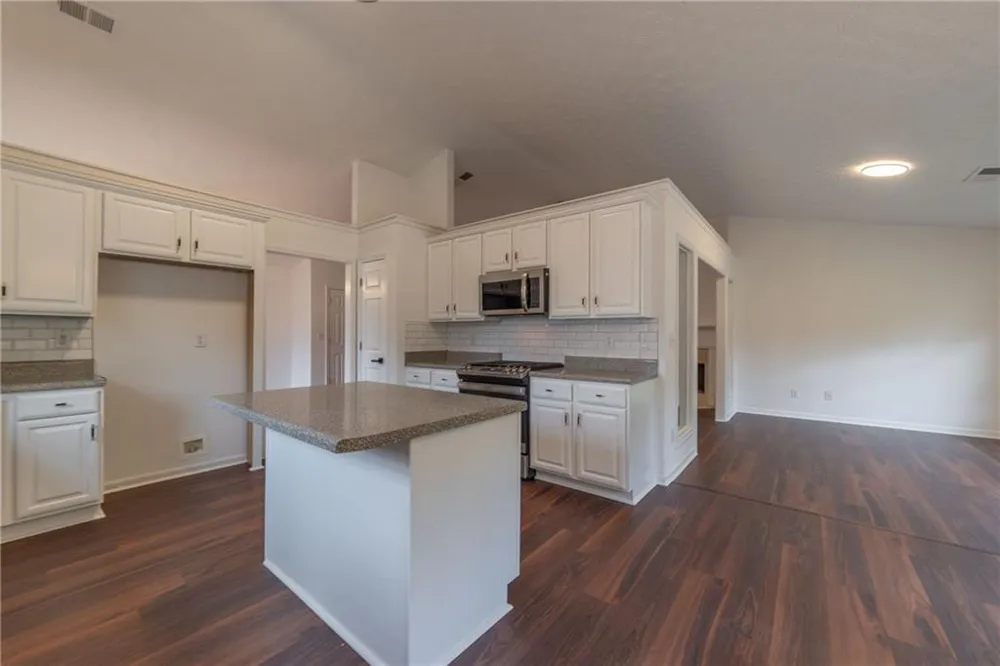 1784 Cedar Walk Lane Conley, GA 30288