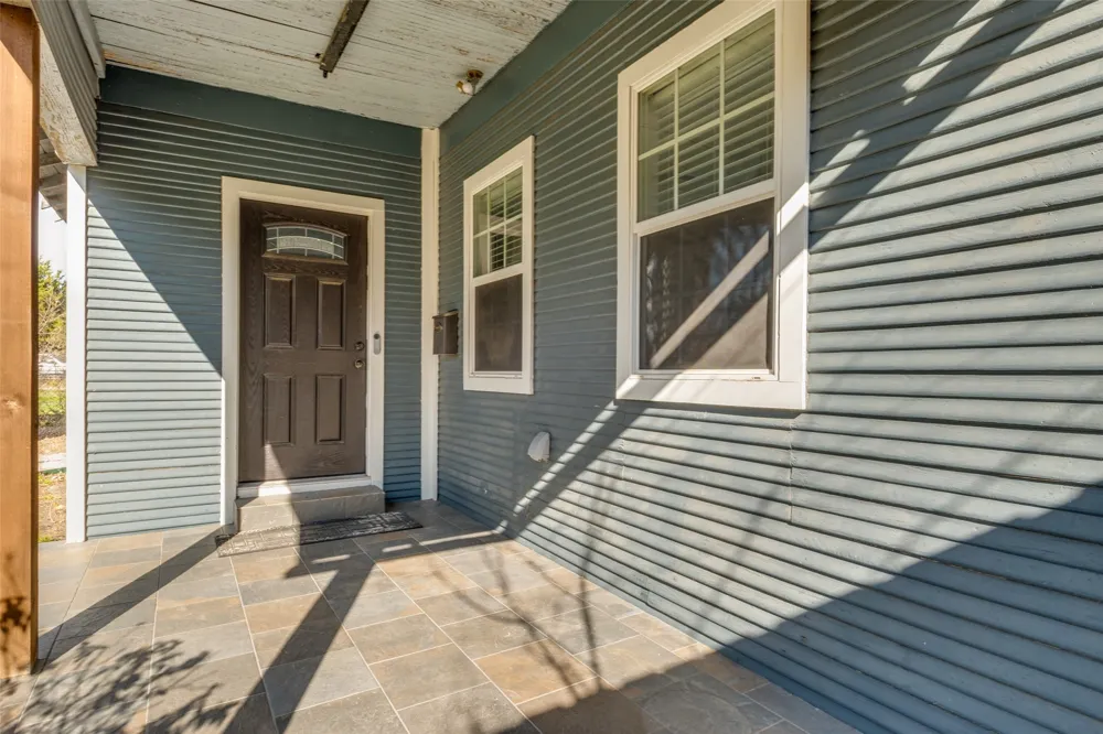 616 Wayne Street Dallas, TX 75223