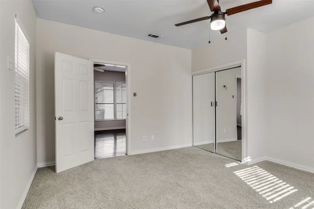 616 Wayne Street Dallas, TX 75223
