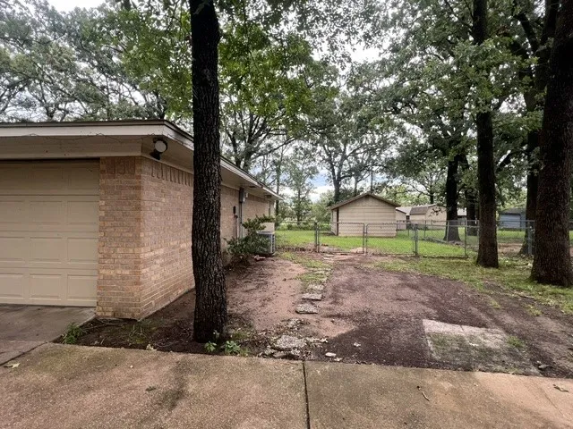 135 46th Street SW Paris, TX 75460