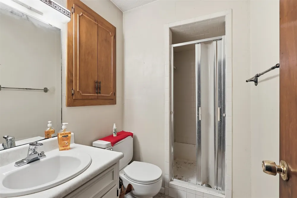 135 46th Street SW Paris, TX 75460