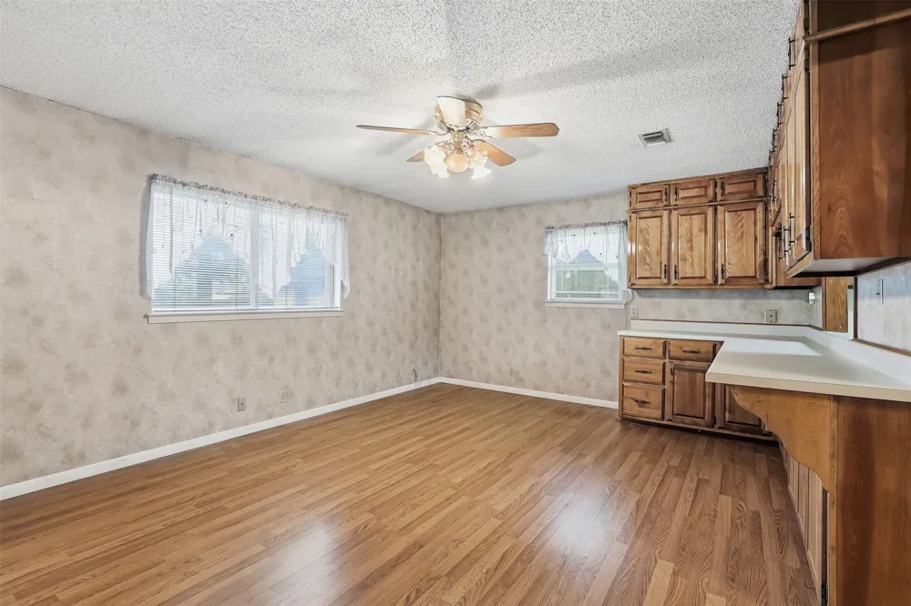 135 46th Street SW Paris, TX 75460