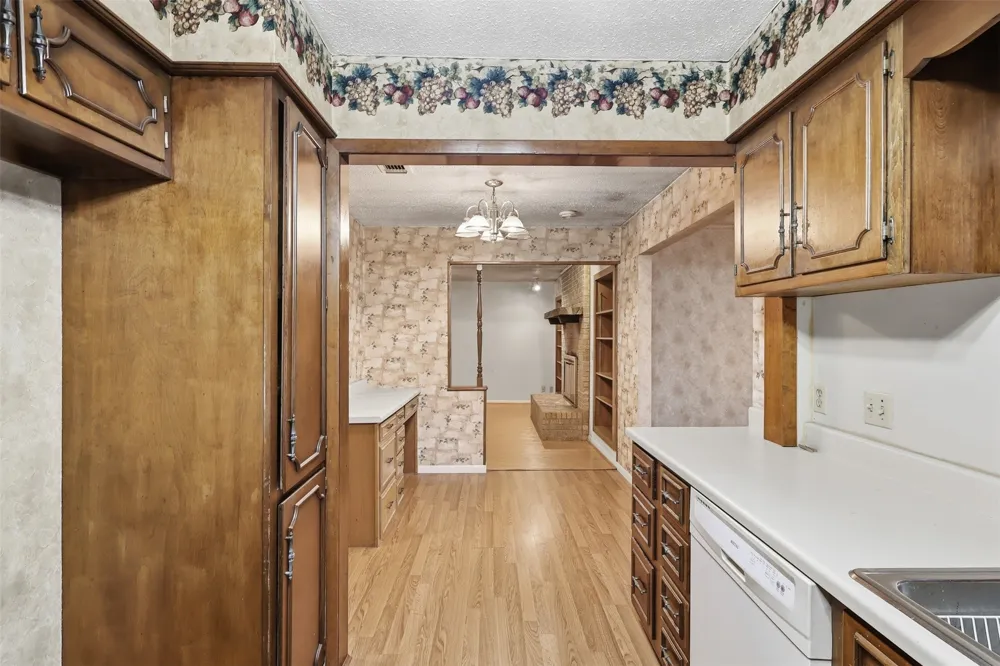 135 46th Street SW Paris, TX 75460