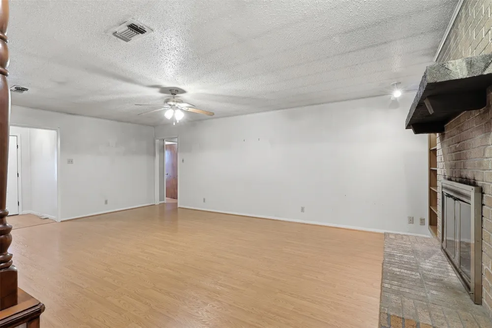 135 46th Street SW Paris, TX 75460