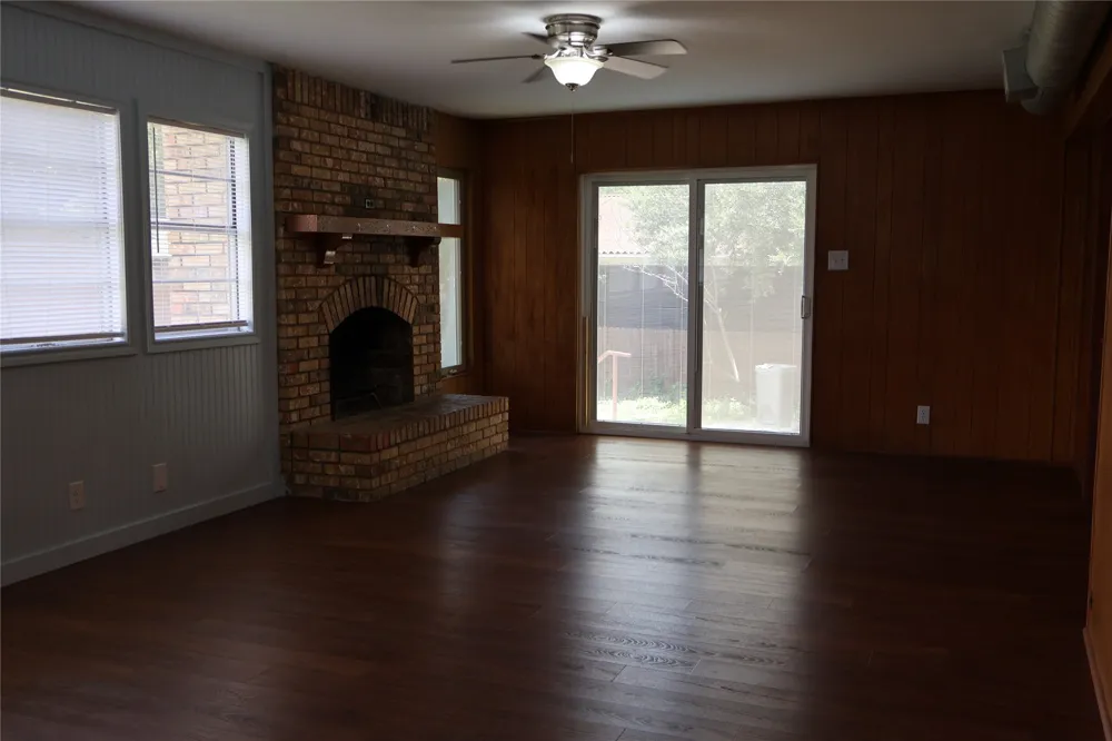 2516 Norfleet Street Sansom Park, TX 76114