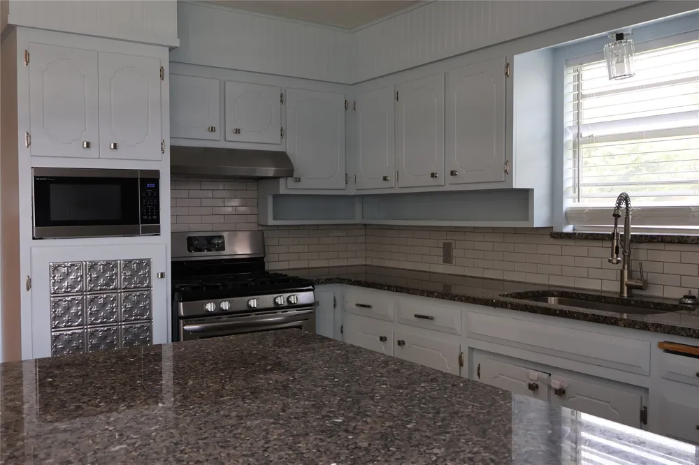 2516 Norfleet Street Sansom Park, TX 76114