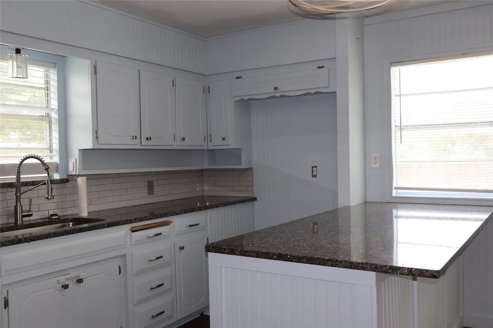 2516 Norfleet Street Sansom Park, TX 76114