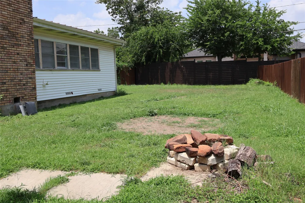 2516 Norfleet Street Sansom Park, TX 76114
