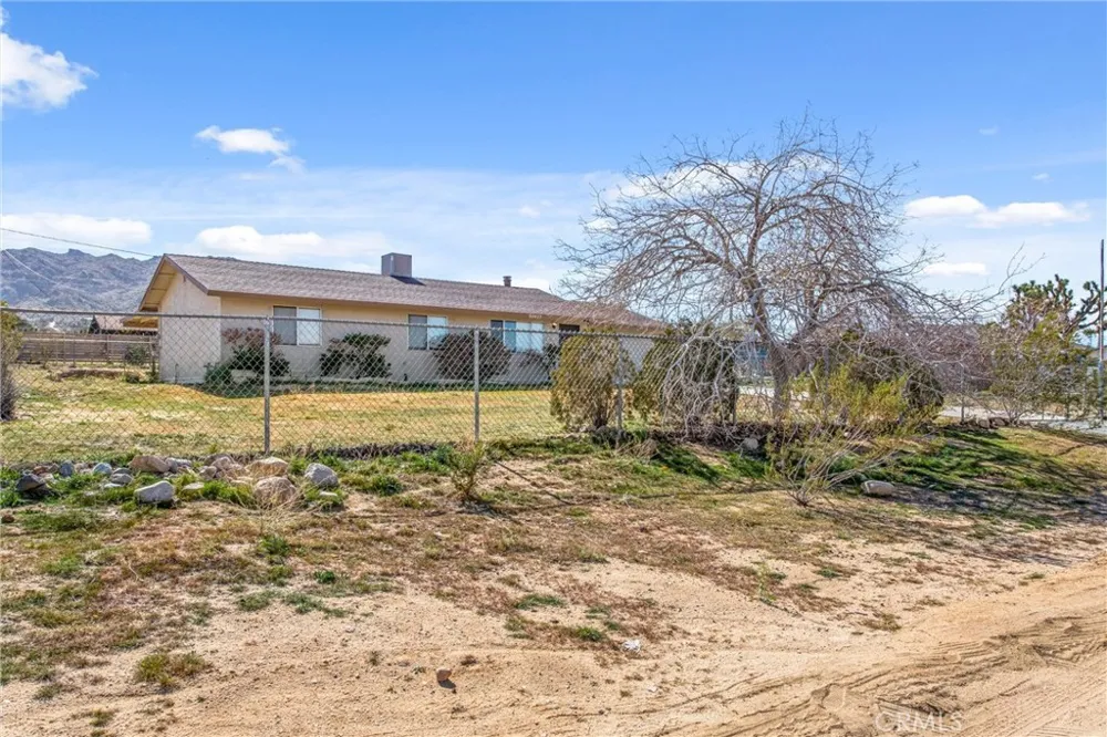60425 Alta Mura Drive Joshua Tree, CA 92252