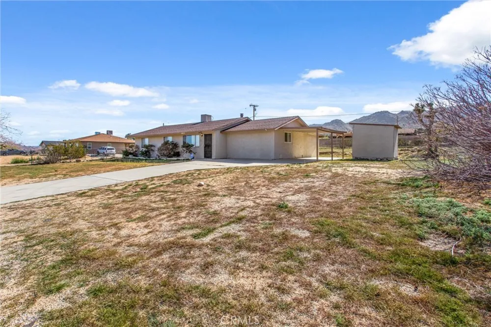 60425 Alta Mura Drive Joshua Tree, CA 92252