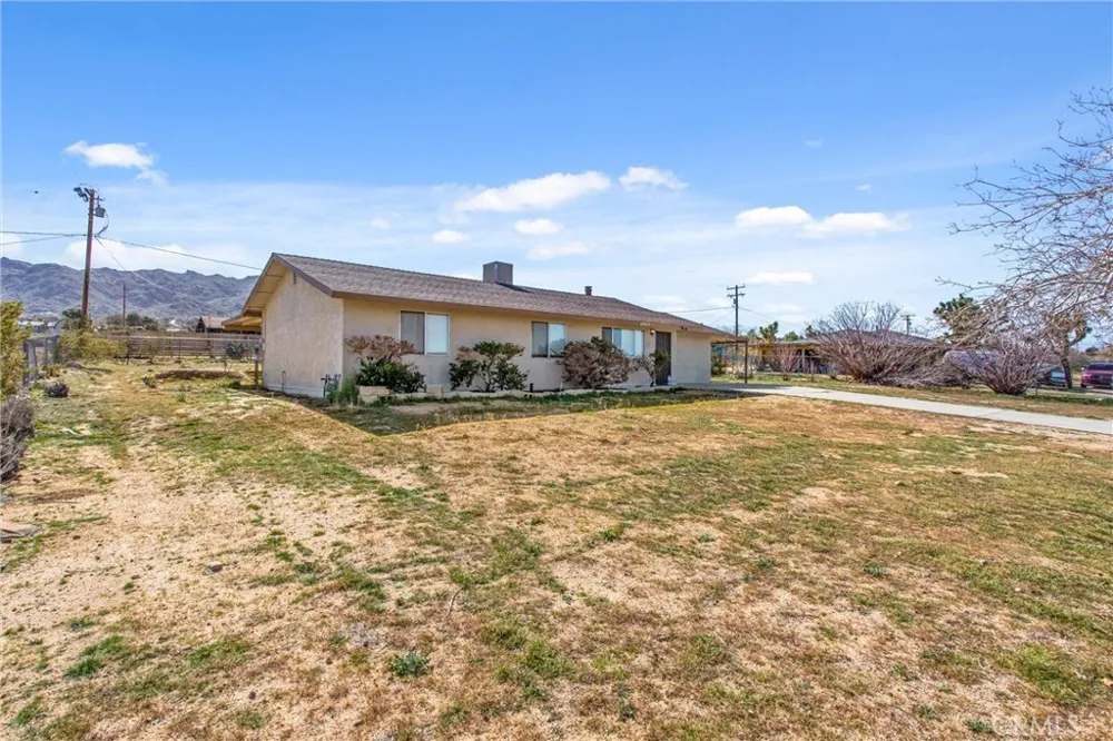 60425 Alta Mura Drive Joshua Tree, CA 92252