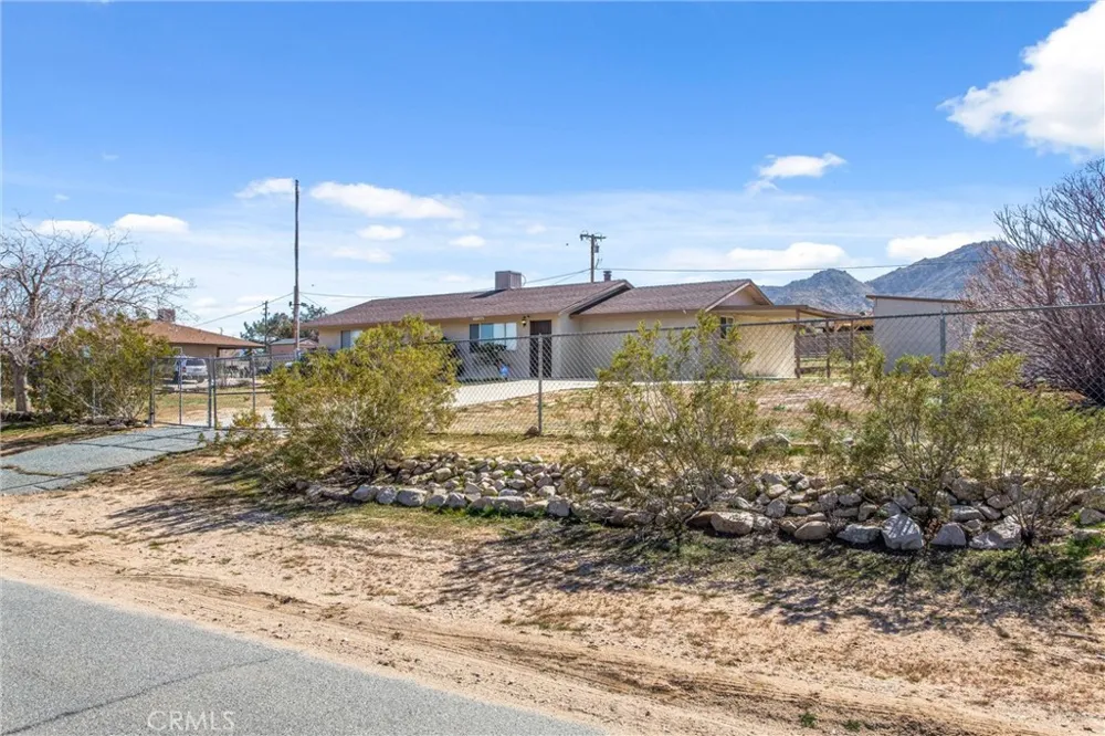 60425 Alta Mura Drive Joshua Tree, CA 92252