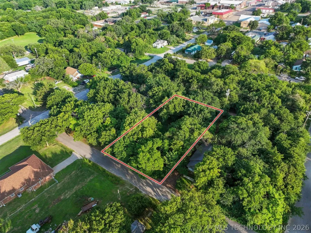 412 McGraw Street Healdton, OK 73438