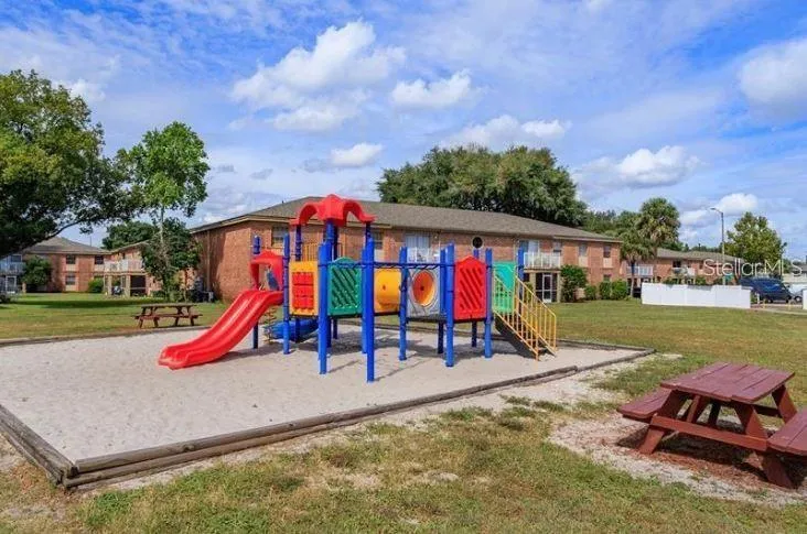 551 FLEMMING WAY #201 Maitland, FL 32751