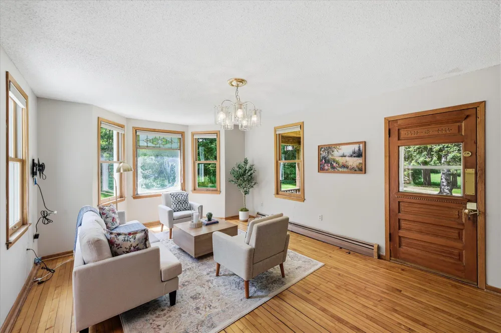 17701 Notre Dame Street NE Columbus, MN 55025