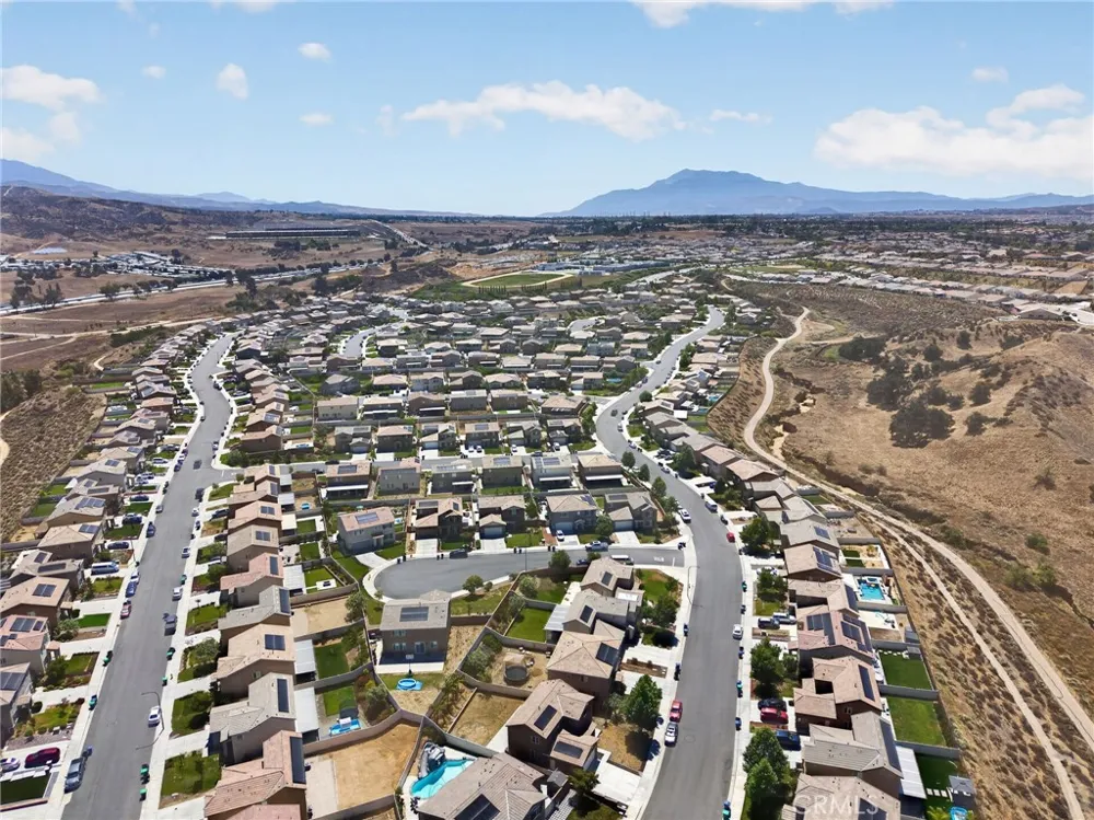1144 Coriander St Calimesa, CA 92320