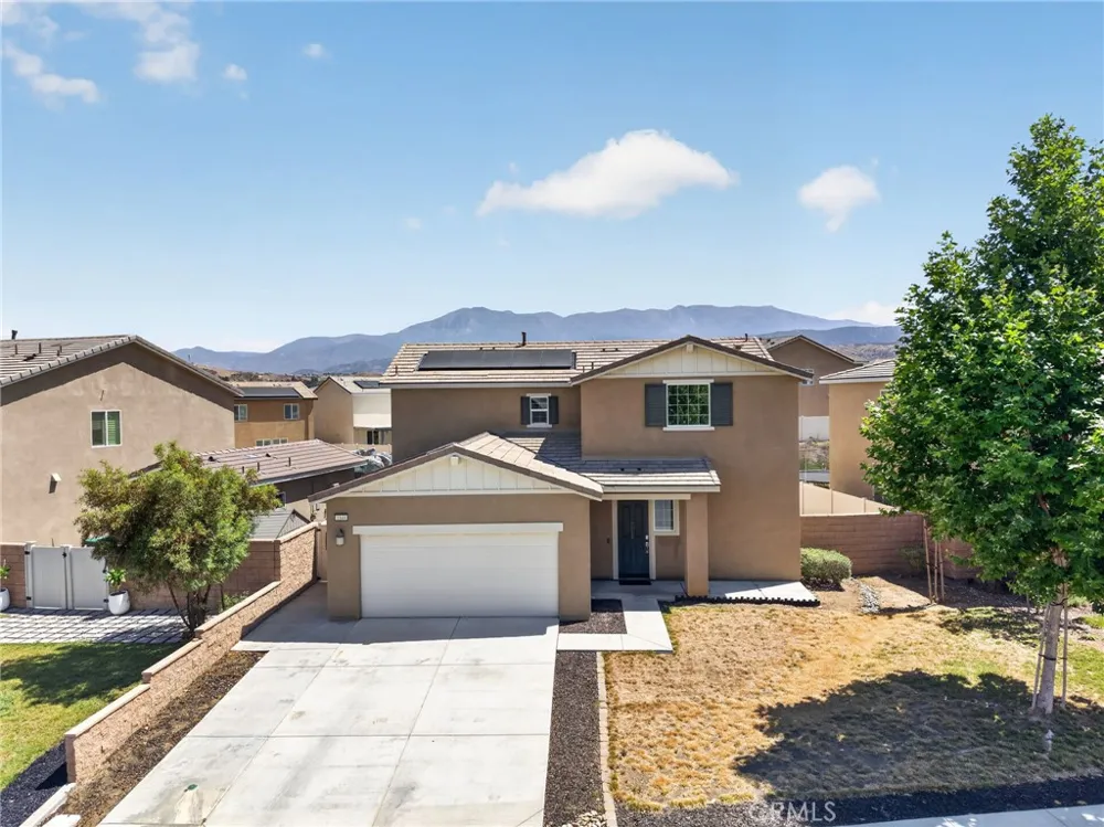 1144 Coriander St Calimesa, CA 92320