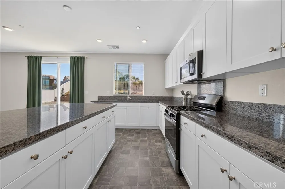 1144 Coriander St Calimesa, CA 92320