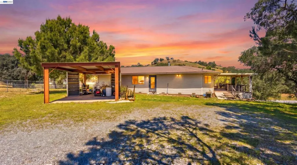 8037 Savage Way Valley Springs, CA 95252