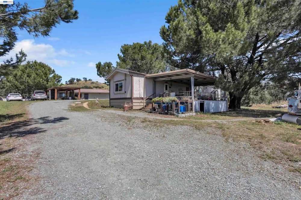 8037 Savage Way Valley Springs, CA 95252